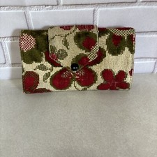 Beautiful Vintage Floral Tapestry Petite Point Vinyl Tri-fold Ladies Wallet
