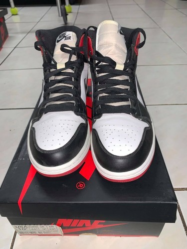 AIR JORDAN 1 RETRO HIGH OG BLACK TOE 