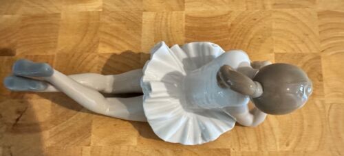 Lladro Nao Spanish Porcelain Ballet Dancer - Picture 4 of 6