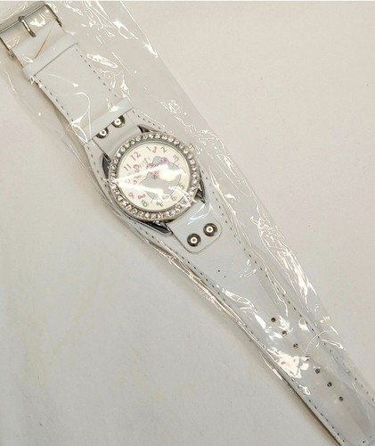 WATCH Hello KITTY Easy to Read Quartz Movement Bows on Face White Band - Picture 10 of 12