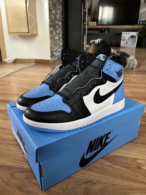 Air Jordan 1 Retro High OG  UNC Toe 