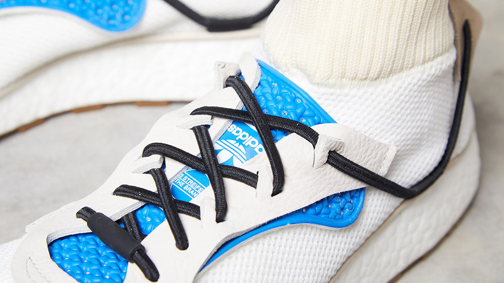 AW Run size White Adidas X Alexander CM7827