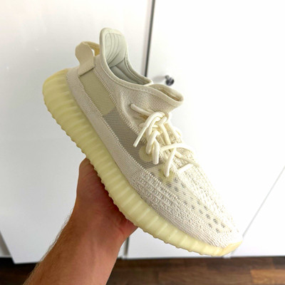 adidas Yeezy Boost 350 V2 Bone - Gr. 44 (US 10 / UK 9.5) - 1x getragen / Wie Neu