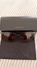 Gucci Damen Sonnenbrille Cat Eye schwarz