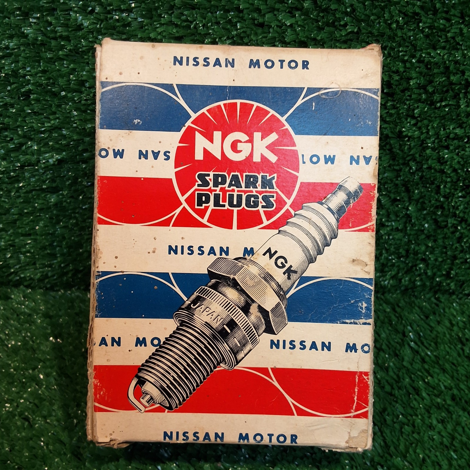 NISSAN Motor NGK BP7ES-11 22401-U6817 Spark Plugs - 10 PK - 1979-82 Datsun 310 