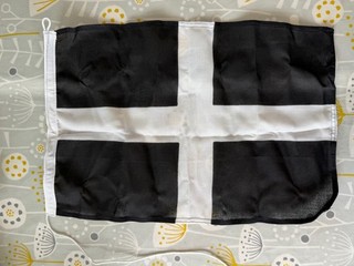 COURTESY FLAG CORNWALL 30 X 45CM