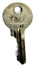 Vtg Brass Key —The Yale & Towne Mfg. Co. Made in USA, 5F 41, 1 3/4"