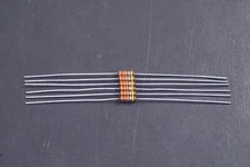 Lot of 6 RCR07G331JS Allen Bradley Carbon Comp Resistor 330 Ohm 5% 250mW Axial