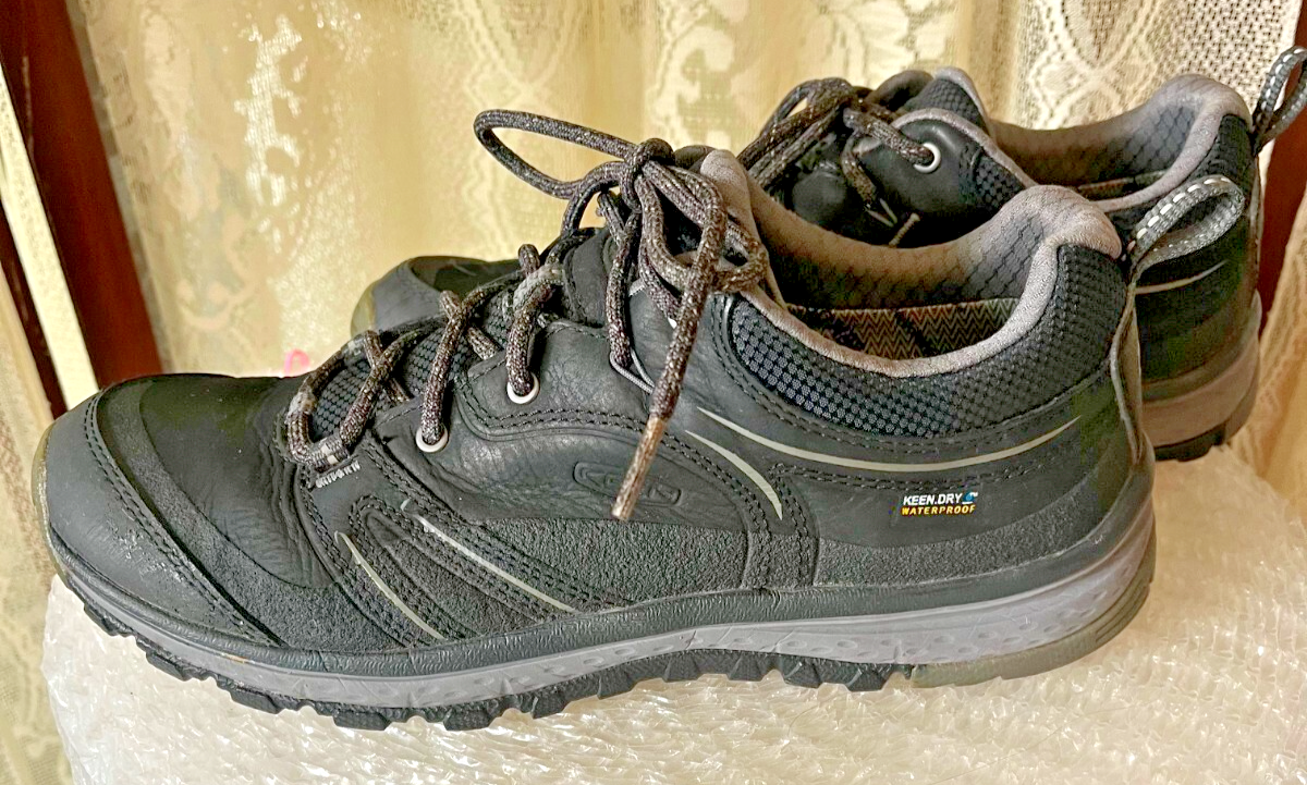 Scarpe da ginnastica Keen donna taglia 8 5 W impermeabili nere in pelle escursionismo casual