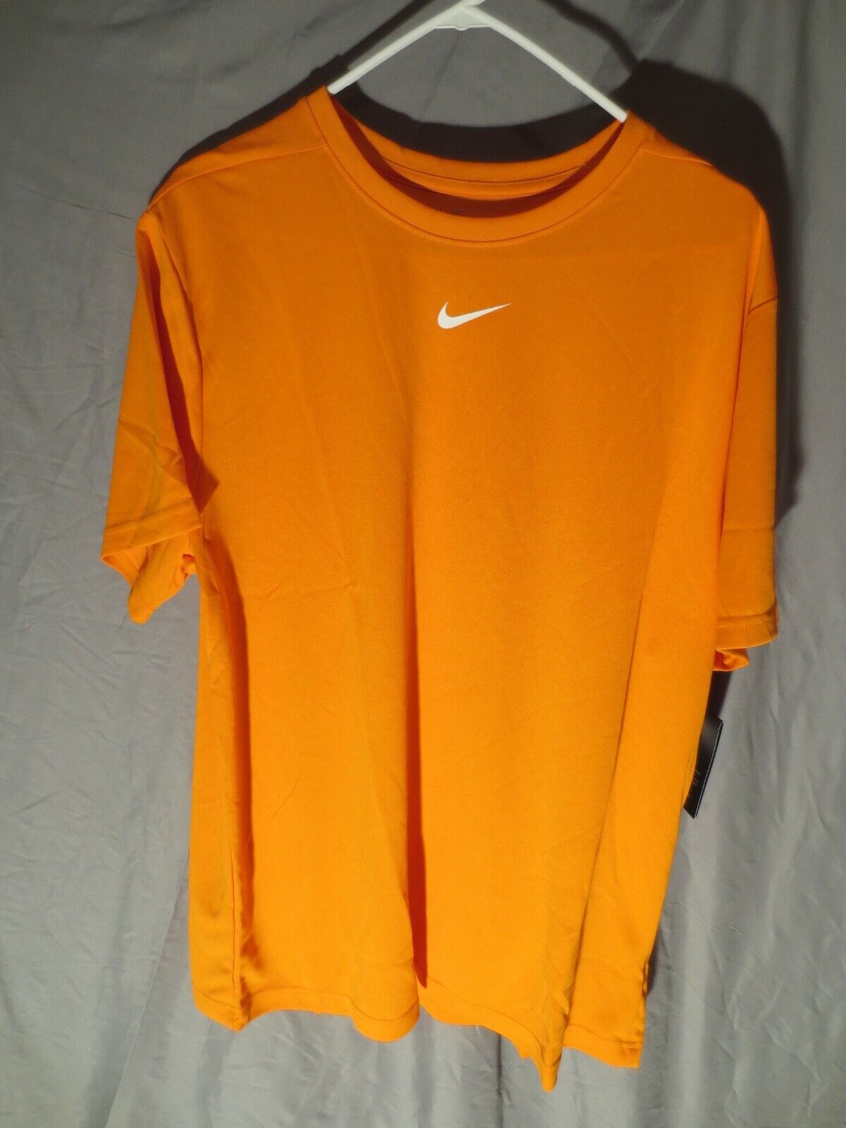 Nike Men's Short Sleeve UV Shirt BQ6968-873 Ceramic Yellow Large