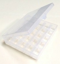 Deluxe plastic bobbin box. Holds 25 bobbins, Singer, Kenmore, Juki, Brother
