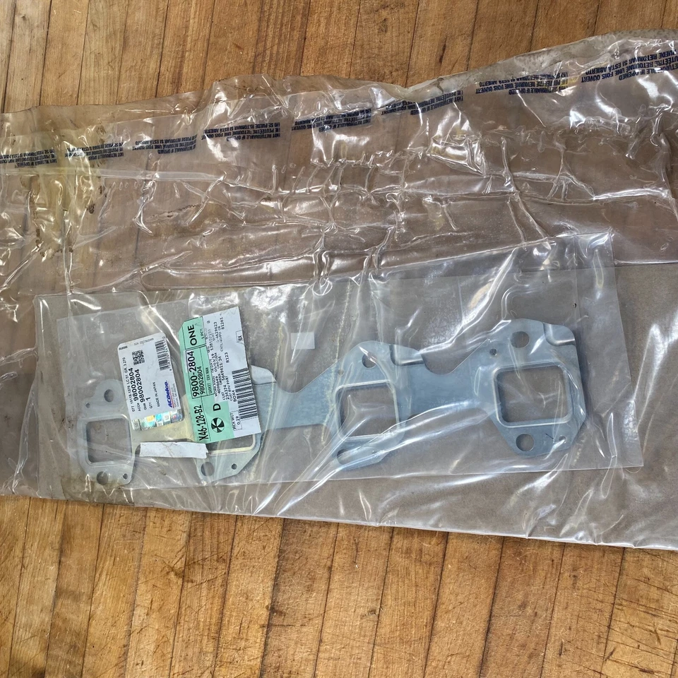 -2006 - 2016 Chevrolet Express 2500 прокладка выпускного коллектора 98002804 - Изображение 3 из 4