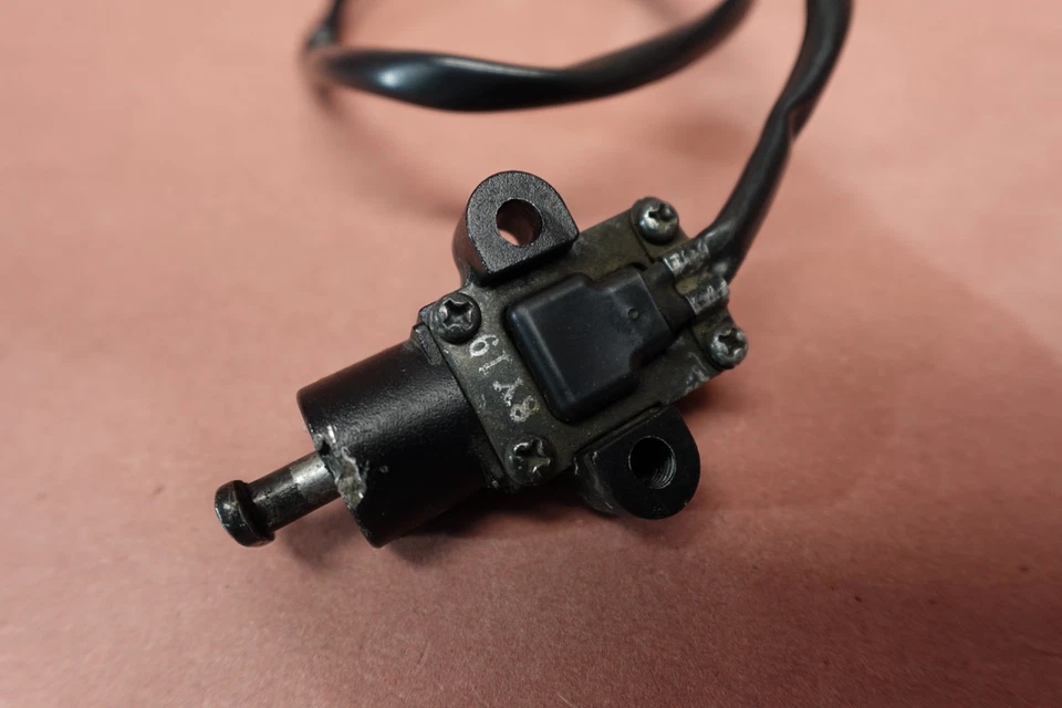 2006-2015 YAMAHA FZ1 FZ1000 FZ1-S KICK SIDE STAND SWITCH Foto 3 de 4