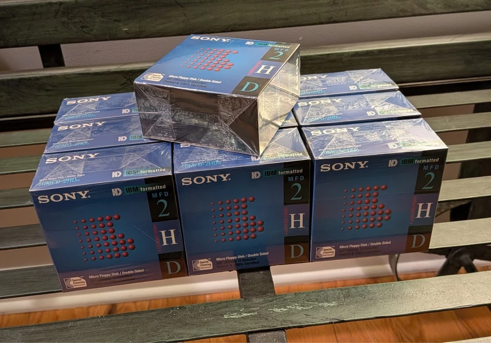 100 Discos - Disquete Sony Micro 3.5" IBM Formateado Doble Cara 10MFD-2HD Paquete de 10 Foto 2 de 4