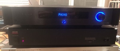 Emotiva PT-100 Preamplifier Preamp Adcom GFA-535 Power Amplifier Amp Dual Mono