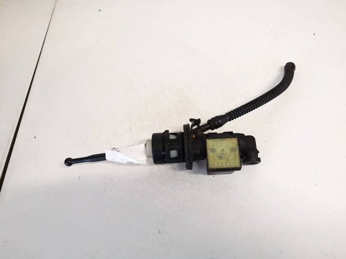 Clutch pedal sensor