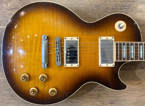 2004 Gibson Les Paul Standard '50s Gloss Desert Burst Finish Electric Guitar