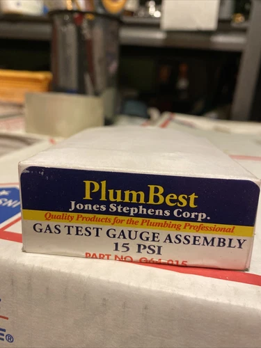 Jones Stephens 3/4 In. FIP 15 PSI Gas Test Gauge Assembly G64-015  - 1 Each - Picture 2 of 3