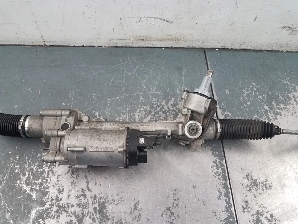 2016 Porsche 911 Turbo S 991 Electric Rack & Pinion / Tie Rods - * #6242 LL7 - Image 4 of 4