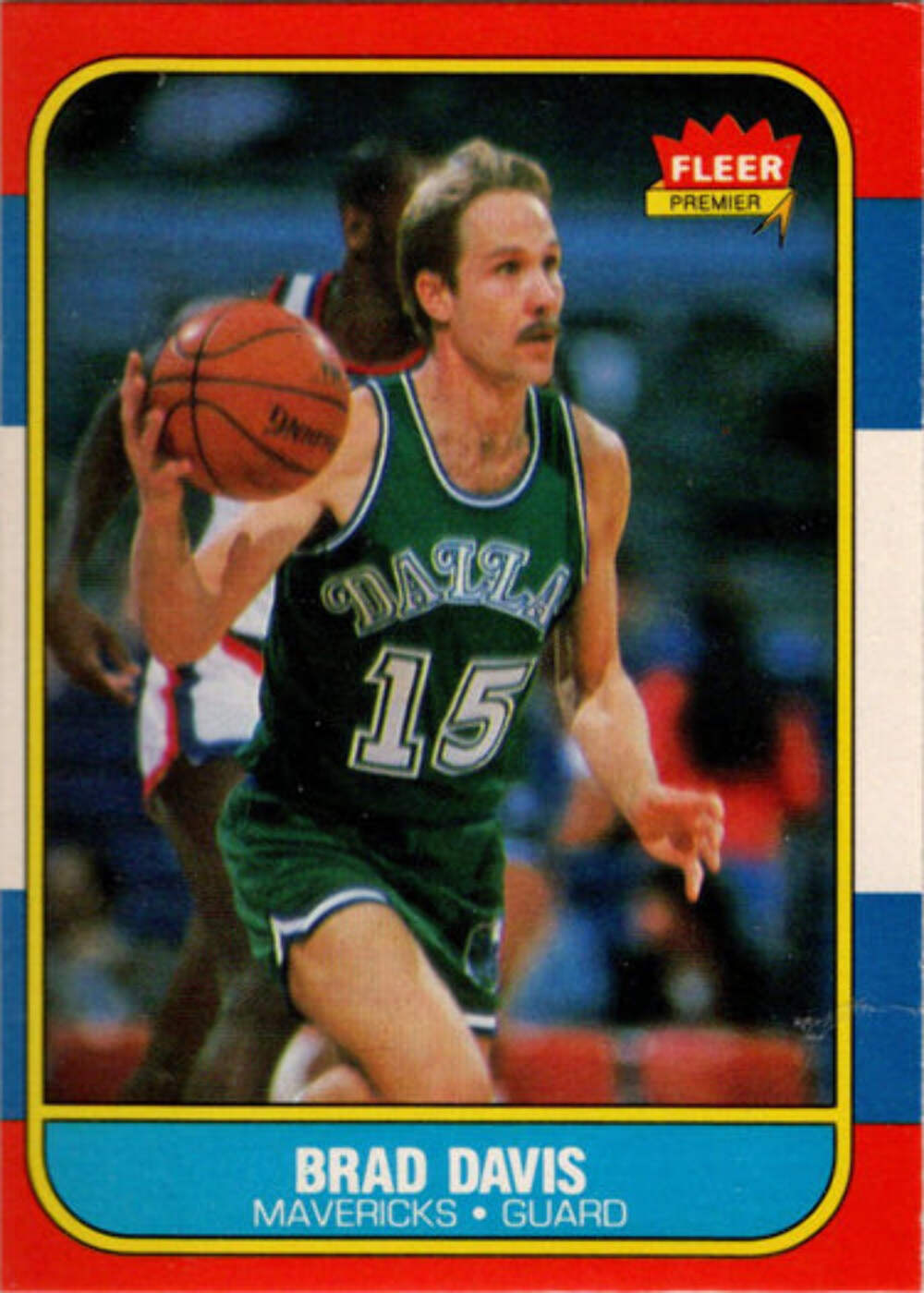 1986-87 Fleer Basketball #22 Brad Davis Base Rookie Card