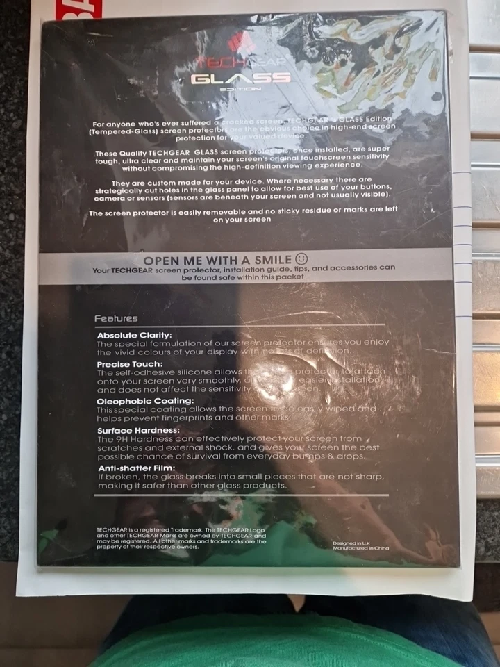 APPLE IPAD PRO Perfect Fit Premium Tempered Glass Ultra Clear Screen Protector - Image 2 of 2