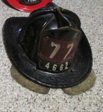 VINTAGE CAIRNS FIREMAN LEATHER HELMET- NEW YORK - STATION 77 - FIREMAN # 4662
