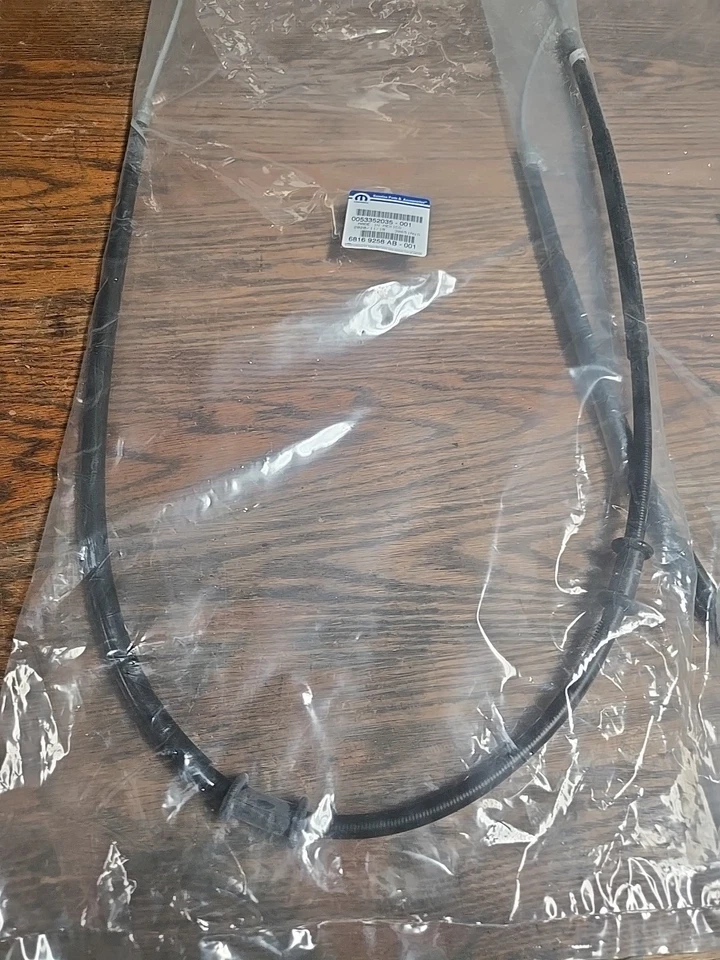 Juego de 2 cables de freno de estacionamiento Mopar 68169258AB-001 2015 RAM Promaster 1500 2500 Foto 2 de 4