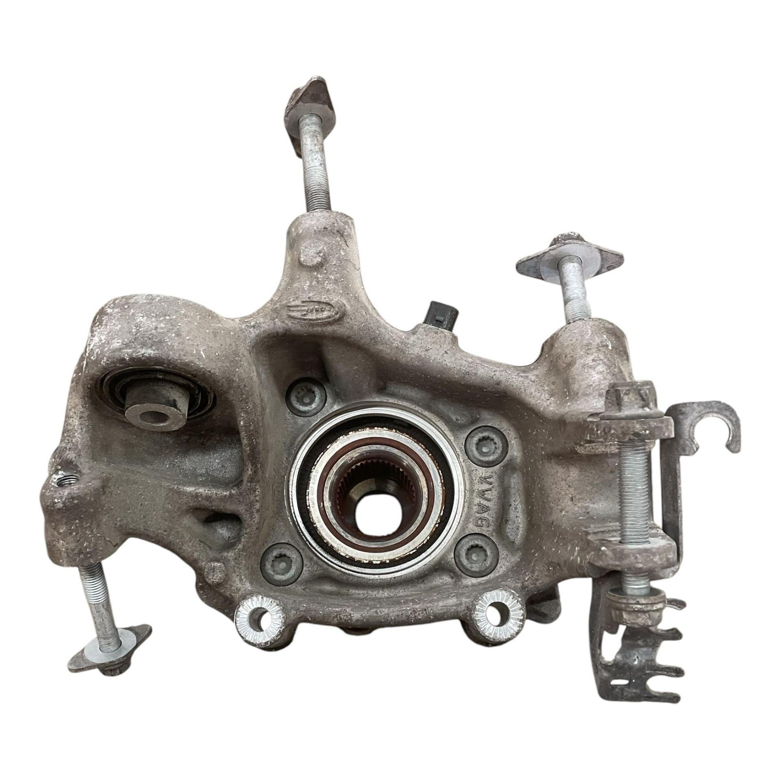 2016-2020 BENTLEY BENTAYGA LH REAR LEFT SPINDLE KNUCKLE WHEEL BEARING HUB *28K*