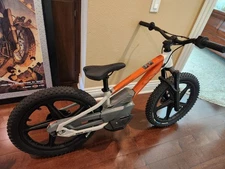 Harley Davidson STACYC 20 EDrive Factory Edition 20 inch Electric Bike 