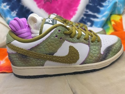 Nike SB Dunk Low Pro QS  Oil Green/Desert Moss-White  HJ3386 300  MEN'S 10.5