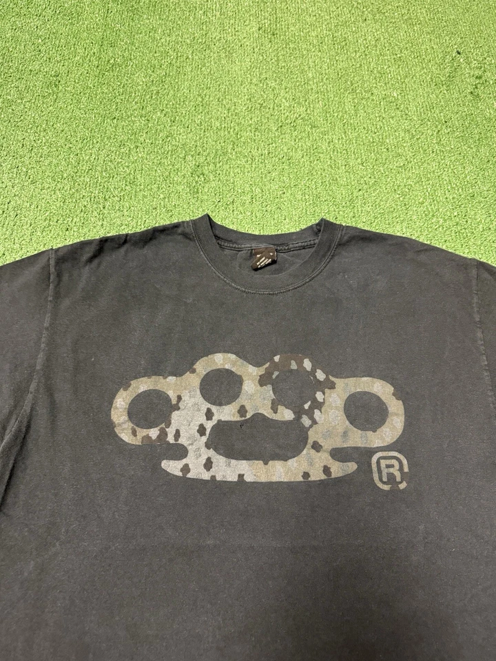 Camisa De Colección Y2K 10 Latón Profundo Nudillos Talla Grande Negra Grunge Patín MARCADA Foto 2 de 4