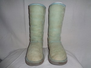 baby blue ugg boots