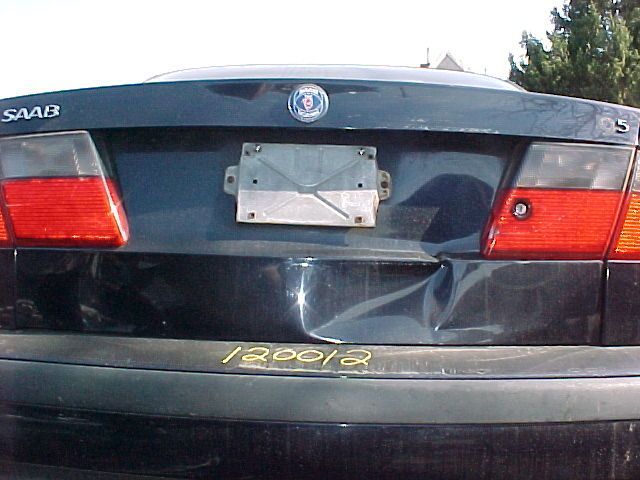 99 00 01 SAAB 9-5 L. TAIL LIGHT SDN LID MTD 261625