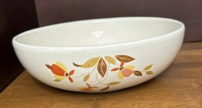 Hall's Superior Quality Kitchenware Jewel Tea Autumn Leaf Large Serving Bowl VTG