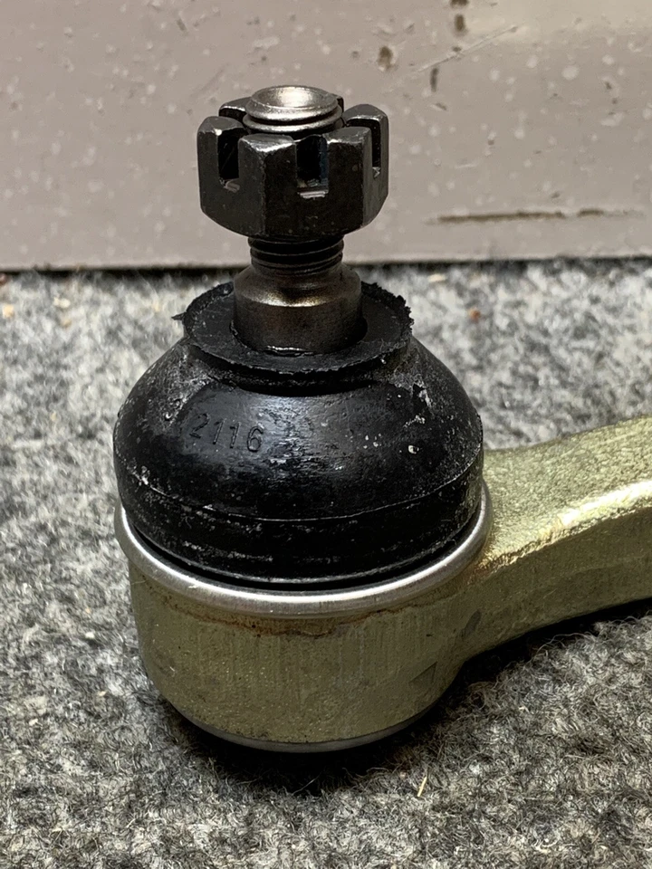 Nova extremidade da haste de amarração de direção XRF ES2943R compatível com veículos listados na tabela abaixo - Imagem 2 de 4