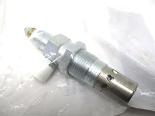 3008752C1 NEW OEM INTERNATIONAL GLOW PLUG MAXXFORCE 13 62268030052