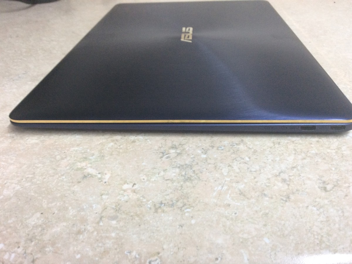Asus ZenBook 3 UX490U 14