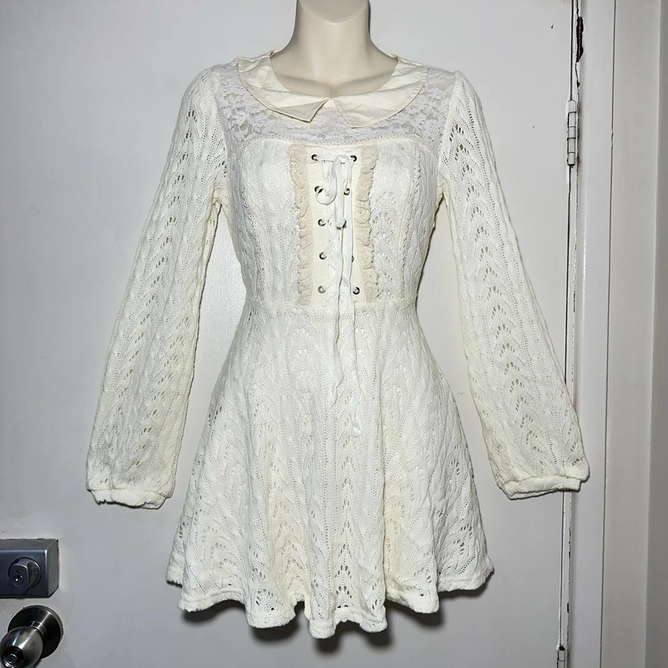 New With Tags LIZ LISA Knitted Gyaru Hime Kawaii Japanese Designer Dress #35501 - image 2 of 4