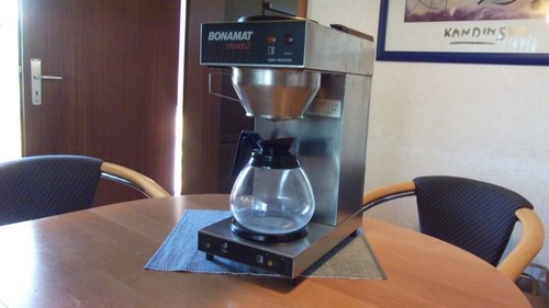 Bonamat Mondo 2 Super-eletronic mit Glaskanne