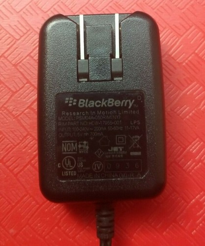 Blackberry Micro USB AC Travel Wall Charger PSM04A-050 RIM Universal Samsung - Picture 3 of 4