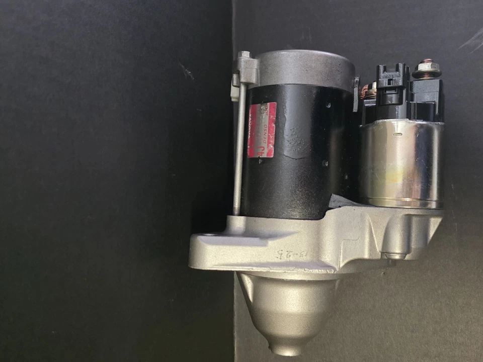 Lexus IS250 V6 2006 a 2015 arranque de 2,5 litros OEM Reman por RVV alternadores Foto 2 de 4