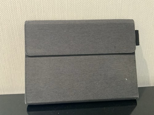 Microsoft Surface Go 2 64GB Black Pen Spigen Case & Charger & Keyboard - Picture 7 of 11