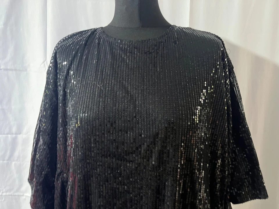 Top túnica lentejuelas negro Boohoo talla 22 manga corta poliéster mujer Foto 2 de 4