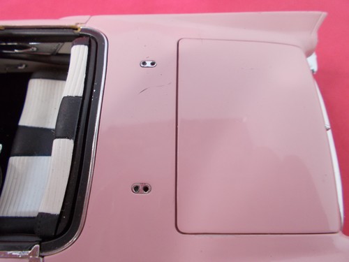 Dusk Rose Pink 57 Ford T-bird Danbury Mint 1/24 Limited Edition -PARTS OR REPAIR - Picture 8 of 9