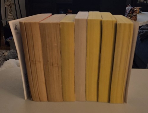Flowers in the Attic Dollanganger Series by VC Andrews Lot of 7 Paperback Books - Picture 4 of 4