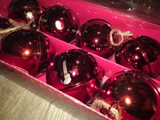 SLEIGH HILL TRADINGO CO RED OVERSIZED CHRISTMAS HOME DECOR JINGLE BELLS 3"