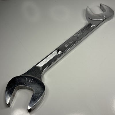 Snap On Tools VS5240 1-1/4  SAE Four Way Angle Head Open End Wrench USA VTG