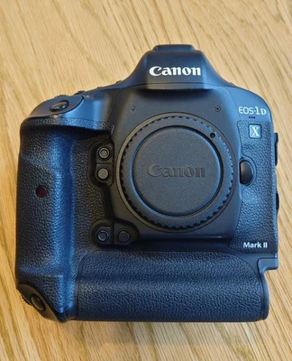 Canon EOS 1D Mark II · Body