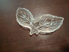 Crystal Pair Of Leaves Jewelry Holder — photo 2
