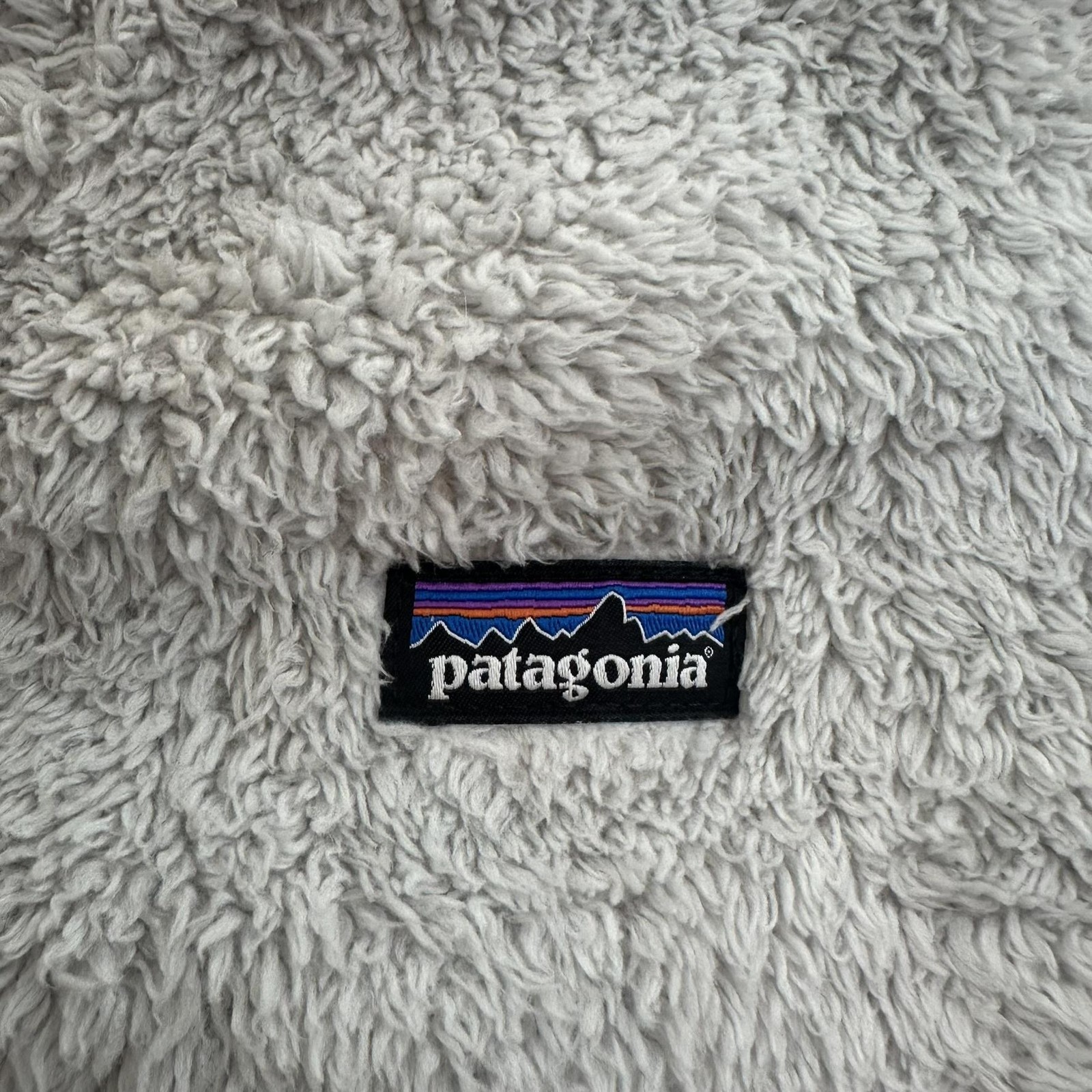 Patagonia Worn Wear Pullover Youth Girls XXL Gray Fuzzy Fleece 1/4 Zip Deep Pile